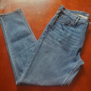 Banana Republic Men's Skinny Jeans in Deep Blue